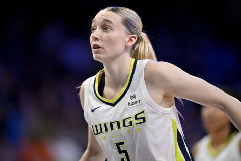 Paige Bueckers’ 20-Point Milestone In Vain As Dallas Fans Turn After Fever Loss
